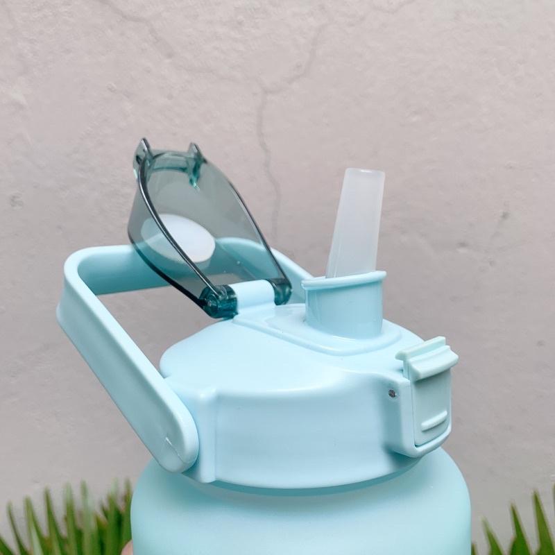 Bình Nước 2 Lít Thể Thao Nhắc Nhở Uống Nước Mỗi Ngày Tích Hợp Ống Hút Có vạch kẻ chia ML và Báo Giờ Chất Liệu An Toàn