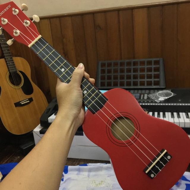 ĐÀN UKULELE SOPRANO ANDREW ĐỎ  ( TẶNG KÈM PHỤ KIỆN )