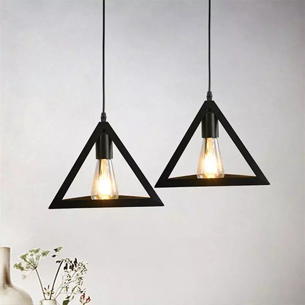 Đèn thả khung sắt hình tam giác