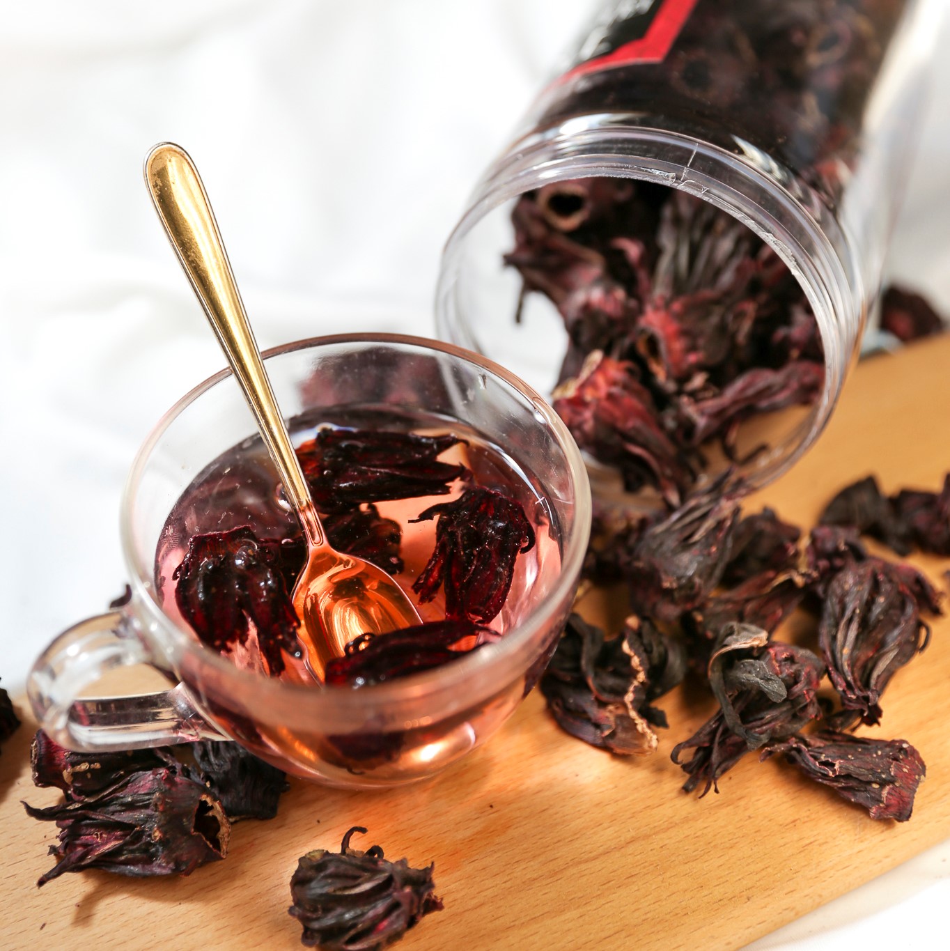 Trà Hoa Atiso Đỏ Sấy Khô Nguyên Bông - 100g - chống viêm, nhiễm, kháng nấm, kháng khuẩn, tăng cường chức năng tiêu hóa.