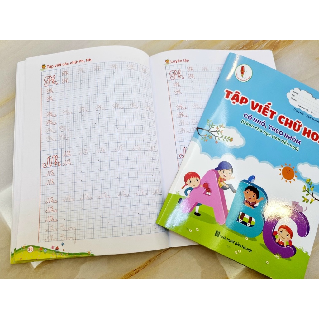 Sách - Tập viết chữ hoa cỡ nhỏ theo nhóm