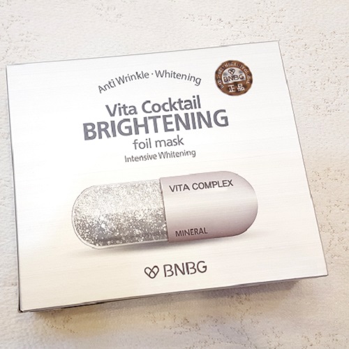 [ 10 miếng ] Mặt Nạ thiếc dưỡng trắng da BNBG Vita Cocktail Brightening Foil Mask 30ml