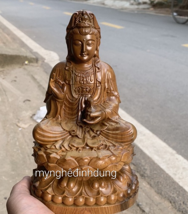 Tượng mẹ quan âm bồ tát bằng gỗ bách xanh thơm nức kt cao 20×12cm