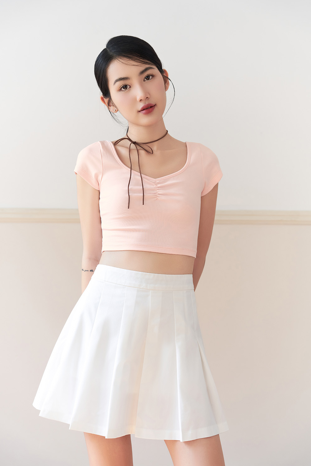 DOTTIE - Áo crop top tay ngắn vải thun - T0686