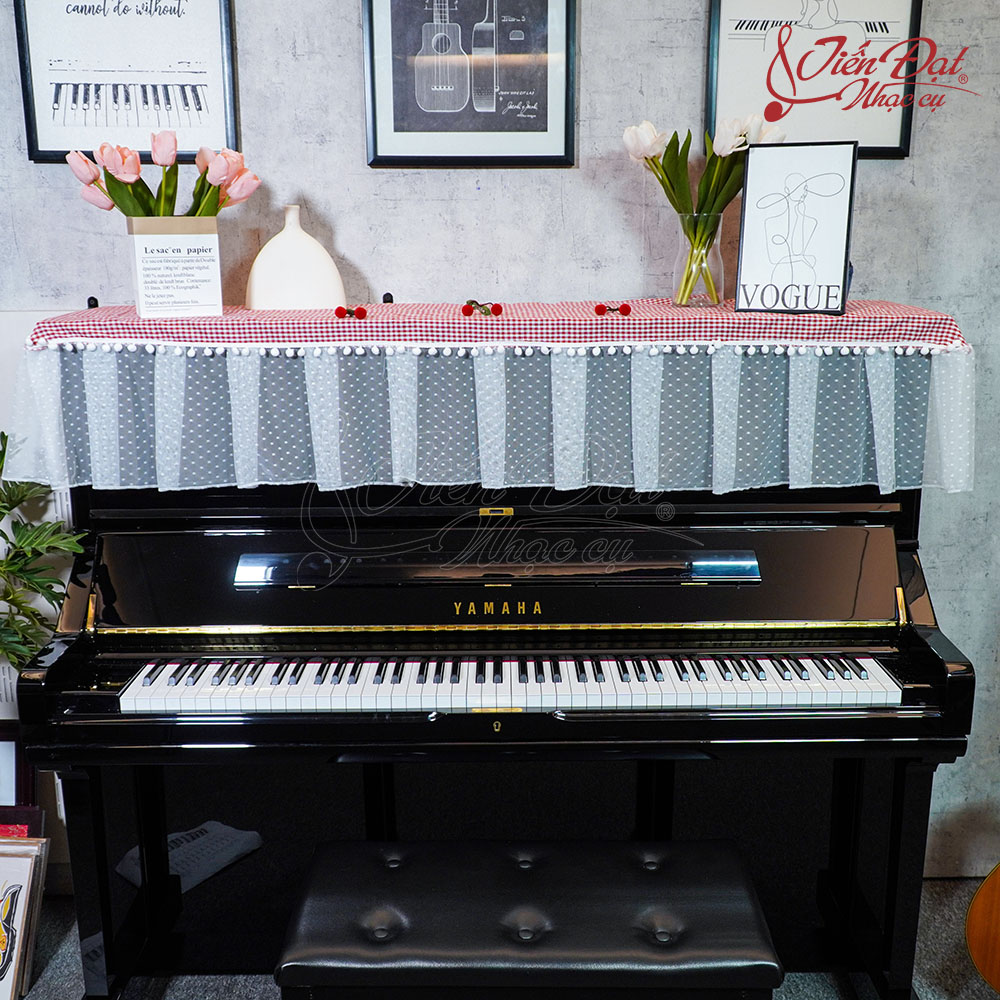 Khăn Phủ Đàn Piano Họa Tiết Kẻ Caro Đỏ Trẻ Trung KU-040