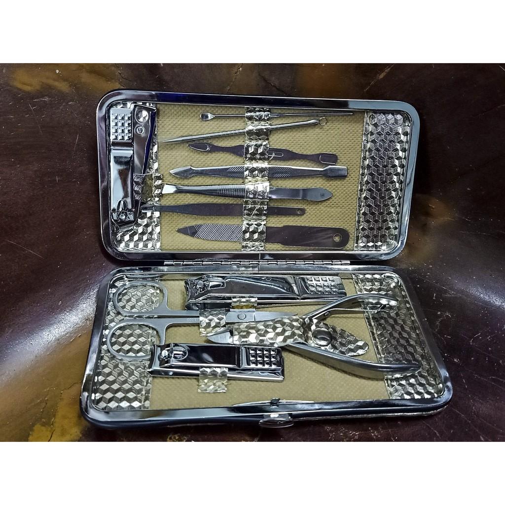 Bộ dụng cụ bấm móng tay tiện lợi 12/15/19 món