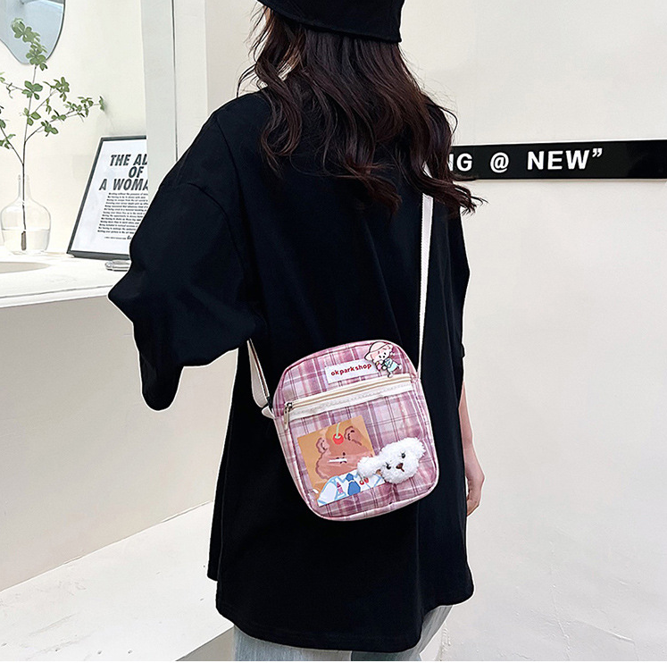 Túi đeo chéo nữ đẹp rẻ vải canvas kẻ caro cá tính thời trang Hàn Quốc giá rẻ ngăn trong suốt TẶNG kèm pin cài