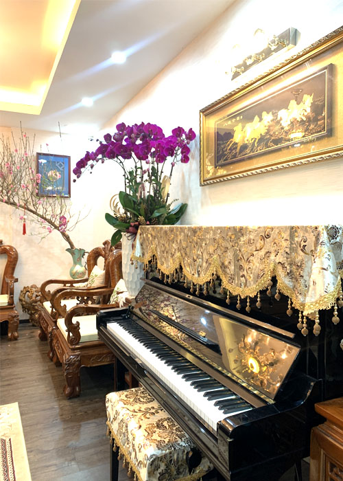 Khăn phủ đàn PIANO SANG TRỌNG cùng THIẾT KẾ vải gấm HOÀNG GIA cao cấp