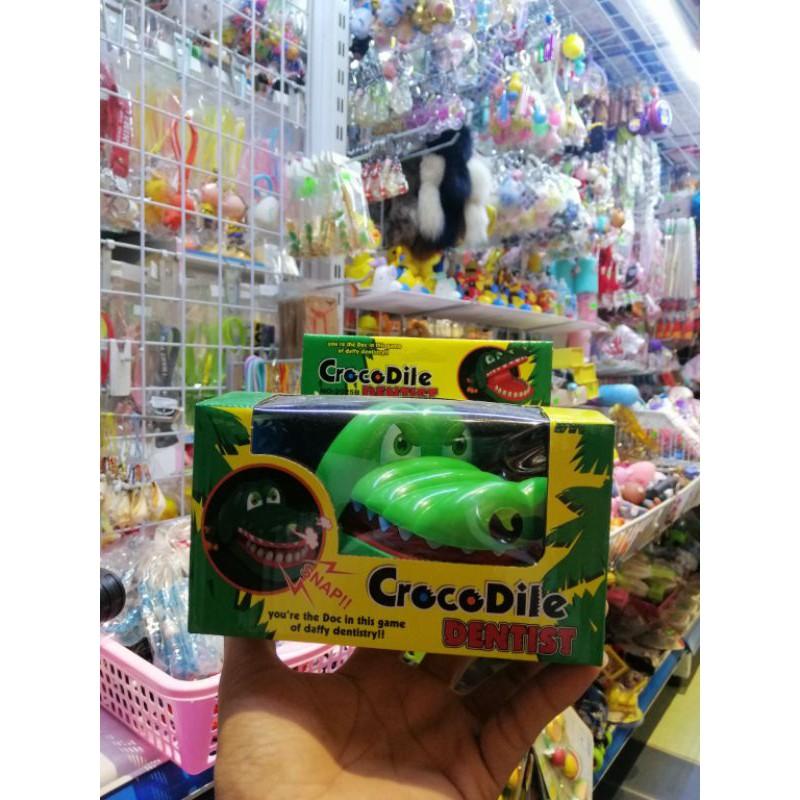 ĐỒ CHƠI CÁ SẤU CẠP RĂNG