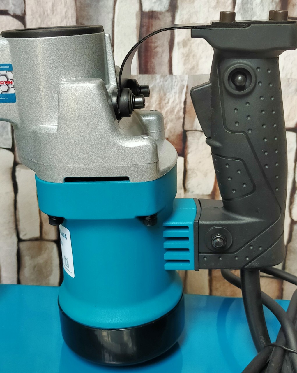 MÁY ĐỤC BÊ TÔNG 17 LY 1300W CLASSIC CLA-0810A - HÀNG CHÍNH HÃNG