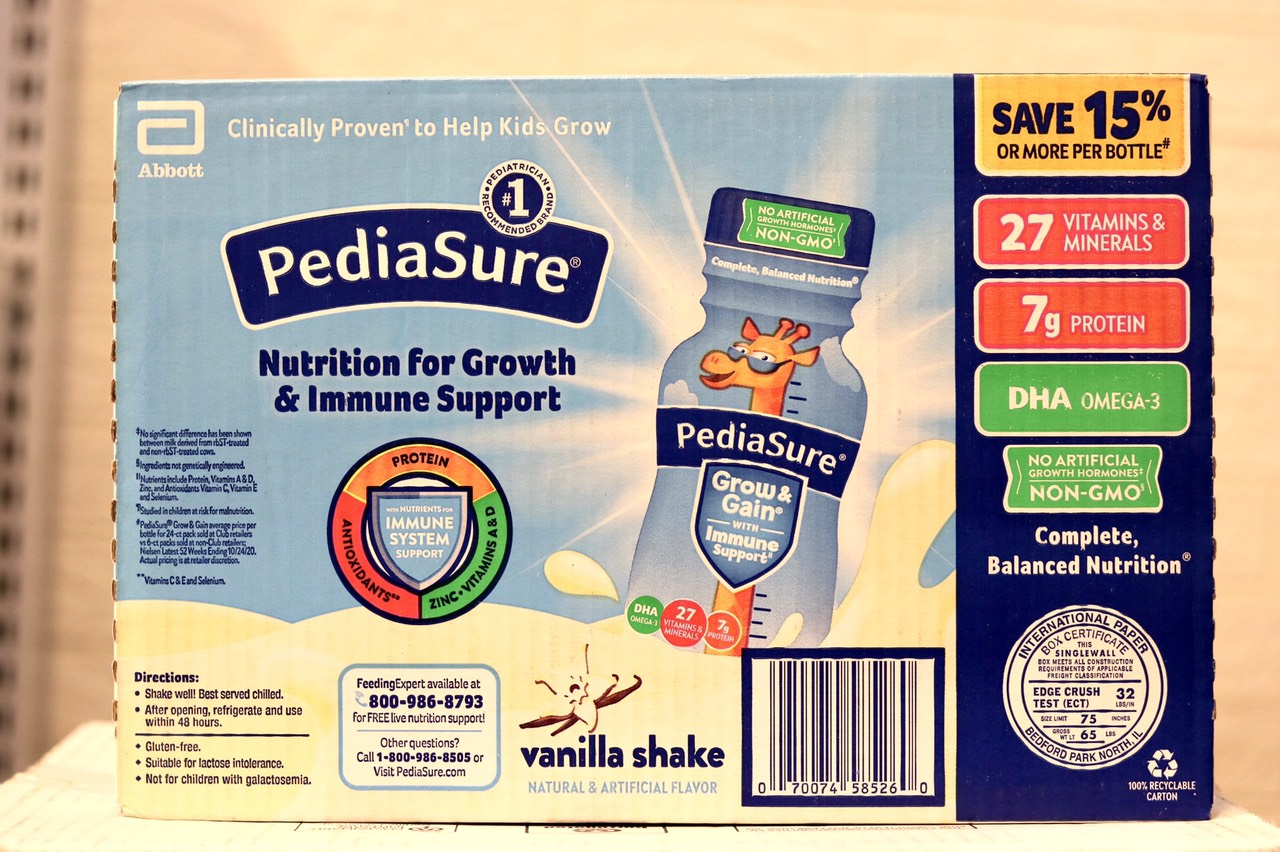 Thùng Sữa Pediasure Nước Grow &amp; Gain Optigro Vanila Shake mẫu mới 2020 Của Mỹ 24 chai x 237 ML