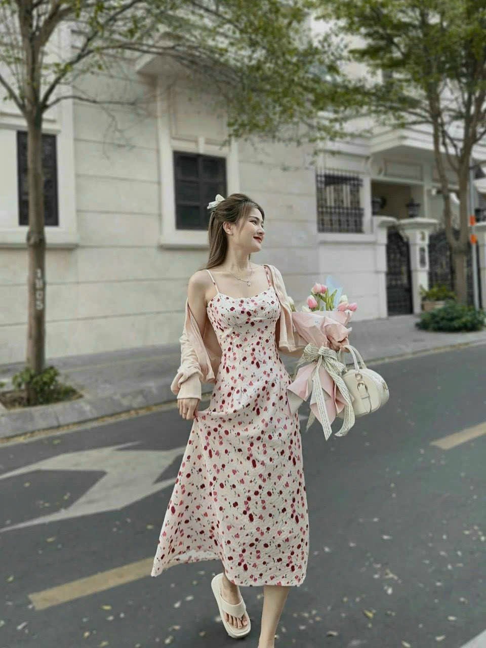 SÉT ĐẦM XỐP HOA KÈM ÁO KHOÁC THUN GÂN TĂM MÀU Y HÌNH