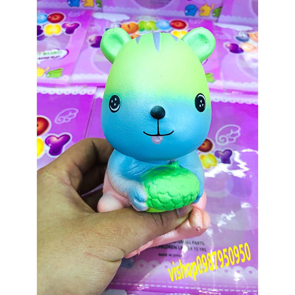 ĐỒ CHƠI SQUISHY SÓC ÔM DÂU XANH mã ZEH5 Nh232