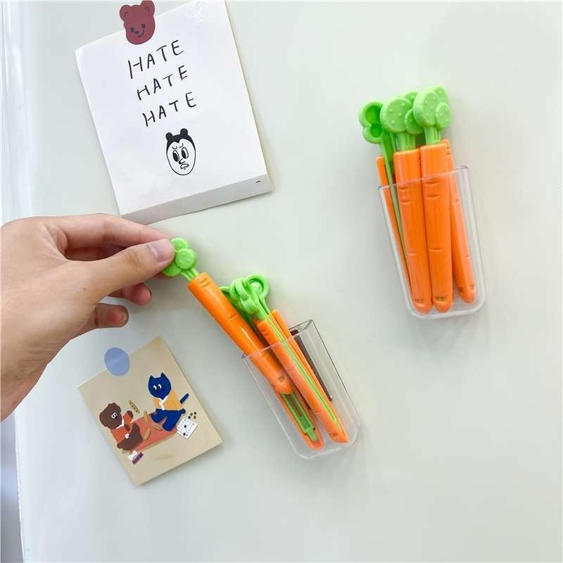 Kẹp bịt kín miệng túi bảo quản đa năng thiết kế hình củ cà rốt đáng yêu
