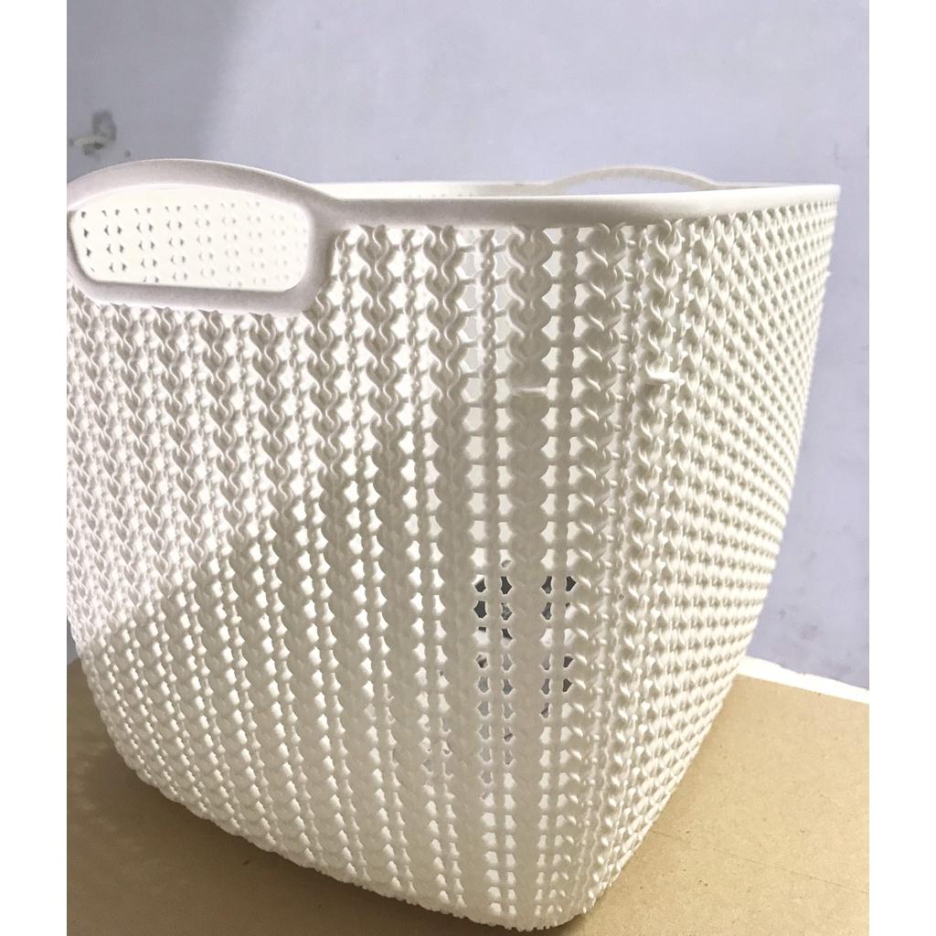 Giỏ Nhựa Đựng Đồ Knit Số 8 Hàn Quốc KT: 43x30x27 Cm