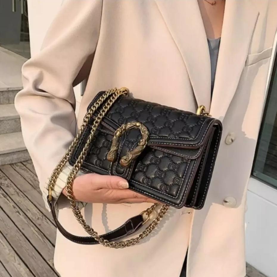 Túi xách cao cấp koa boutique, túi đeo chéo gc đầu rồng xích thời trang QB0990
