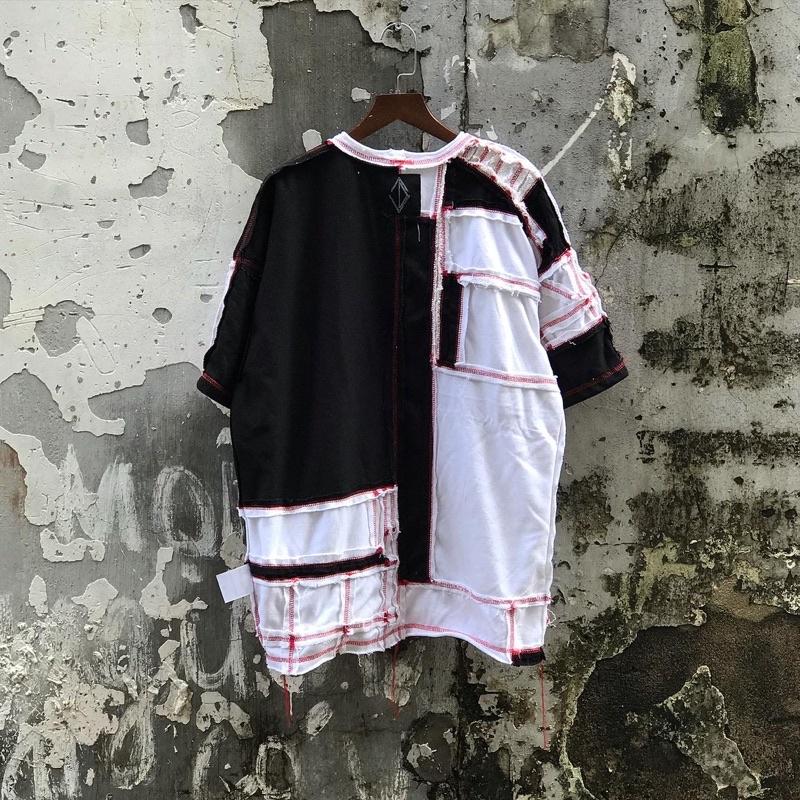 Áo Trắng-Đen chỉ đỏ “TVD BW PLUS TEE”