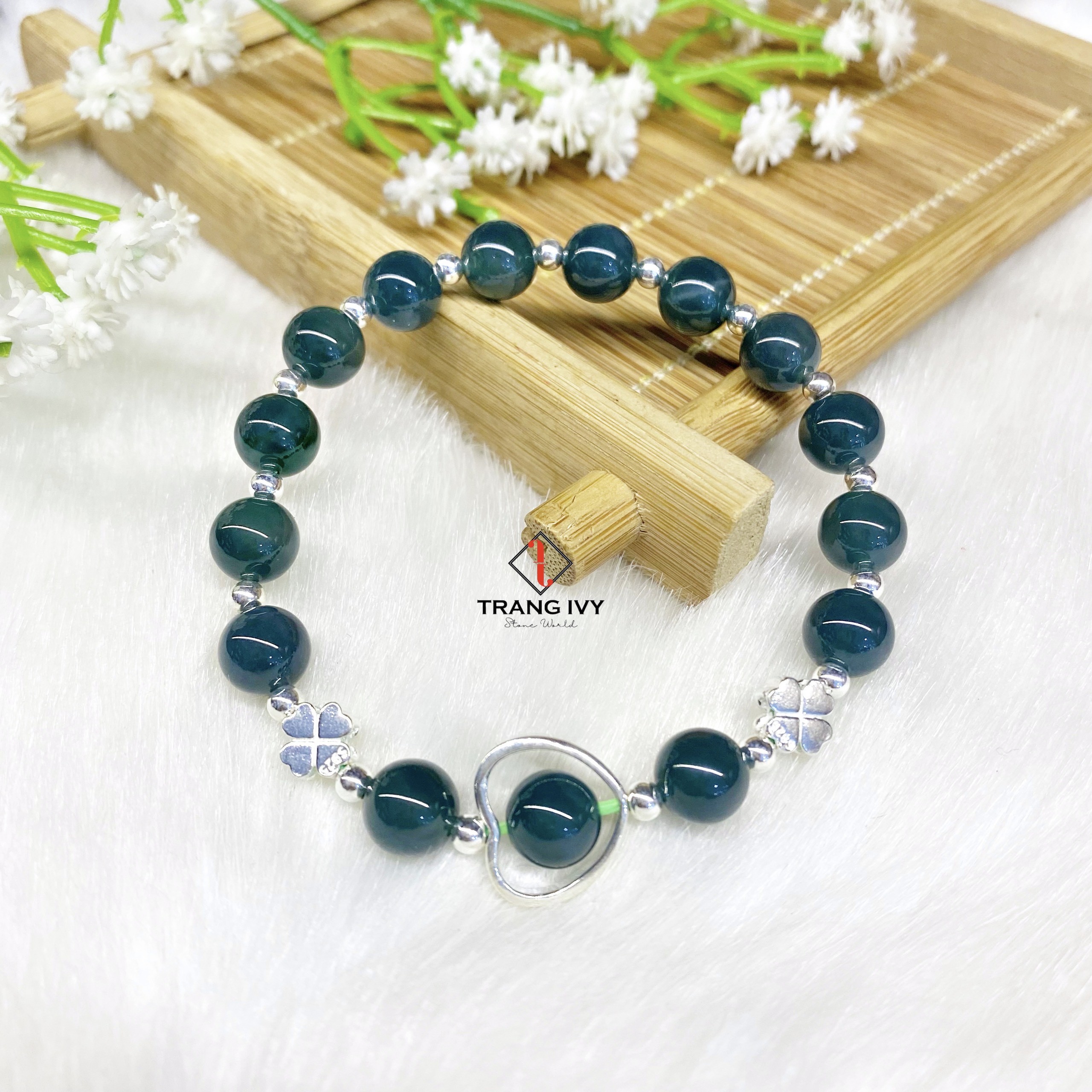 Vòng Lam Ngọc Mix Charm Bạc