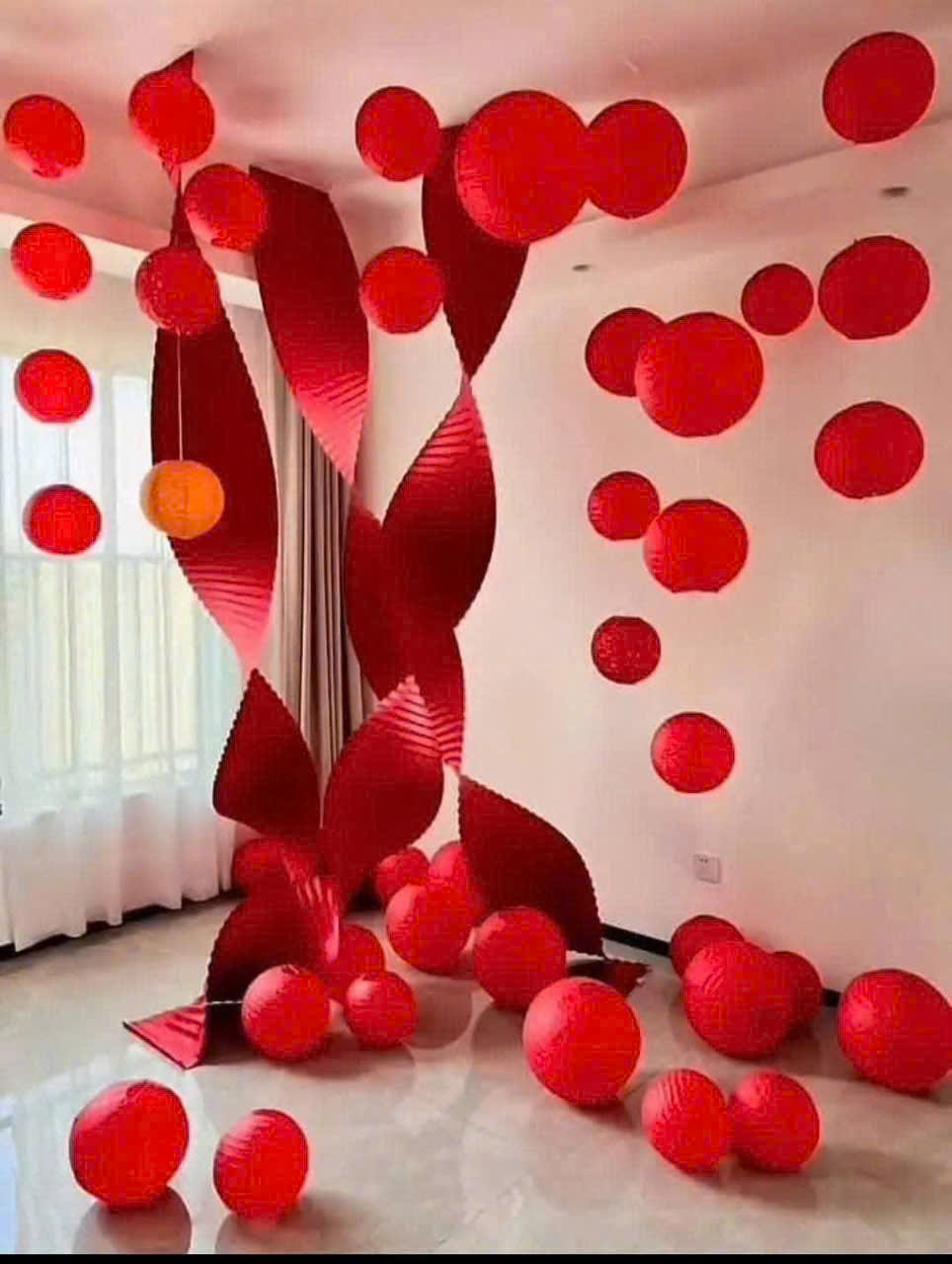 Dải Giấy Đỏ Xoắn Dài 3m Trang Trí TẾT, Trung Thu Sự Kiện, Lớp Học, Văn Phòng, Decor Nhà Cửa - HÀNG CHÍNH HÃNG MINIIN