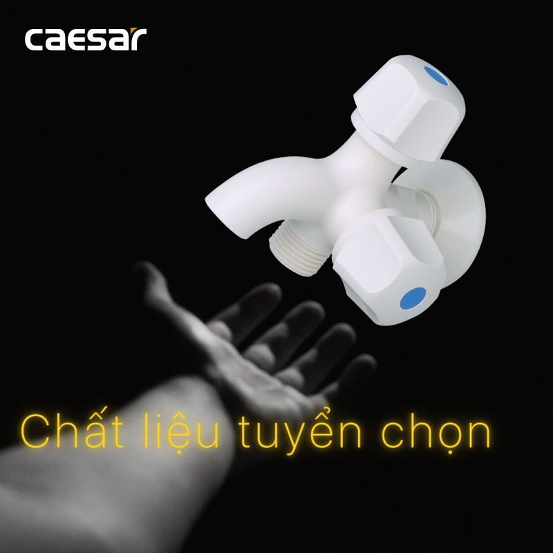 Hình ảnh Vòi sen tắm lạnh gắn tường nhựa Caesar W038P (chưa bao gồm  tay dây, pát sen)