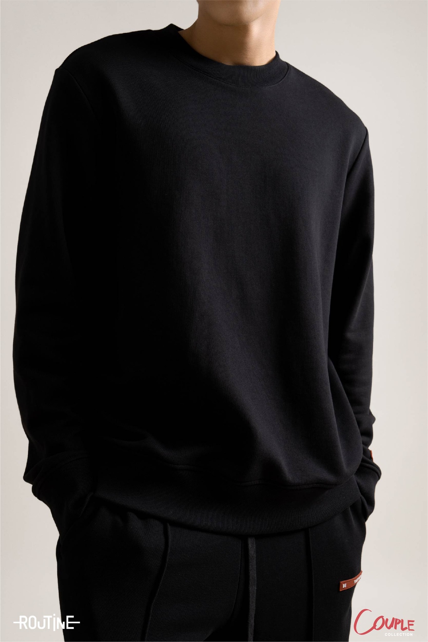 Áo Sweater ROUTINE Nam Basic Cổ Tròn Nhãn Trang Trí Form Regular - 10F23SWE001 | LASTORE MENSWEAR