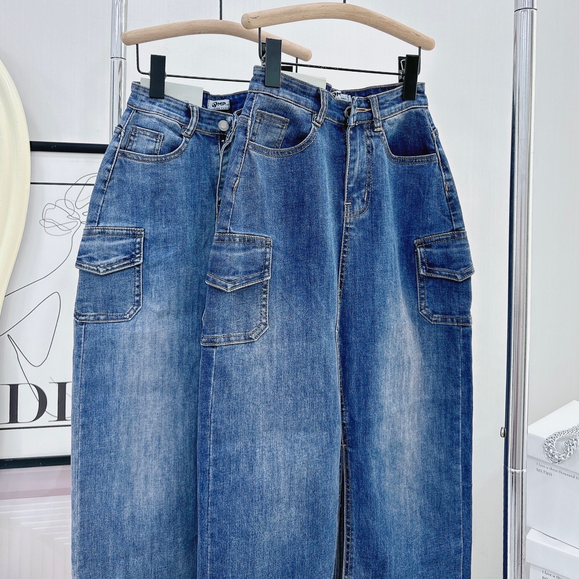 CHÂN VÁY DÀI LƯNG CAO JEANS MIDI CHỮ A ÔM BODY XẺ TRƯỚC CO GIÃN SUÔNG BÚT CHÌ TÚI HỘP ĐI TIỆC DẠO PHỐ ĐI CHƠI