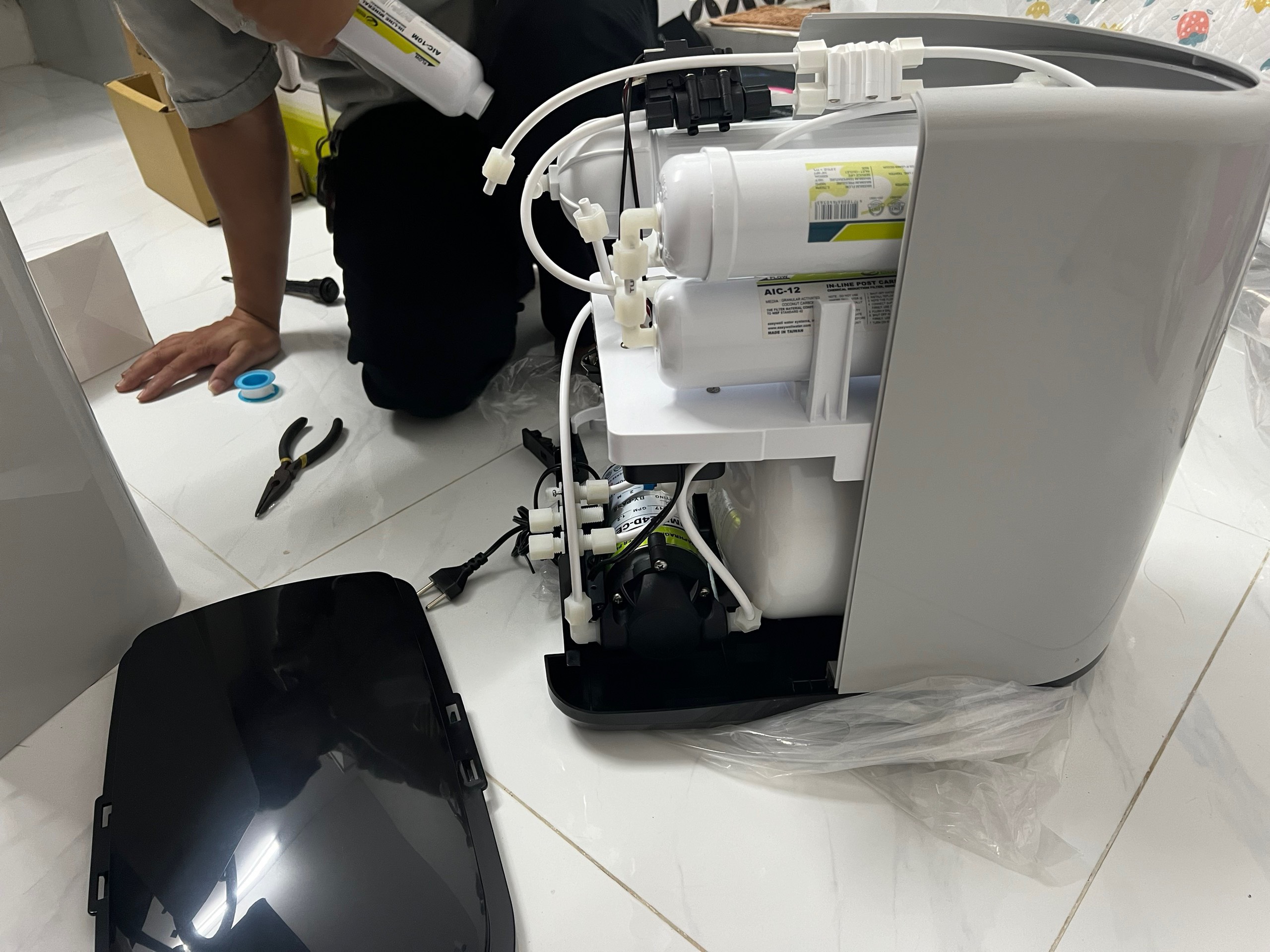 Máy lọc nước tạo khoáng RO C101 tích hợp bình áp hàng chính hãng Easywell nhập khẩu Đài Loan