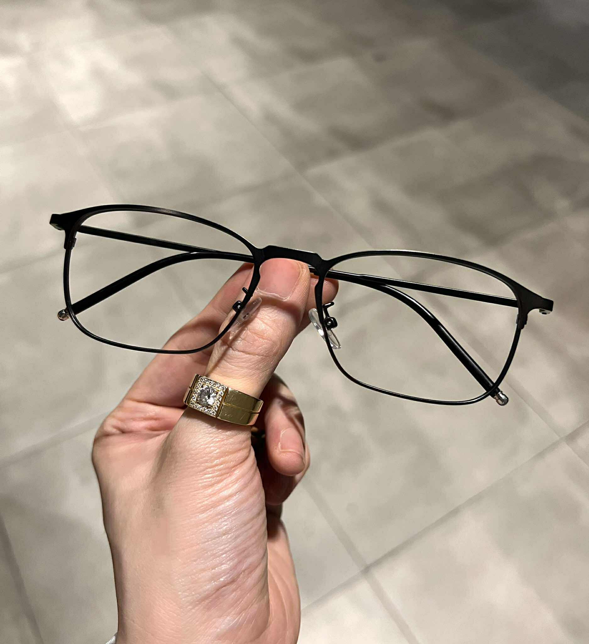 Kính mắt unisex dáng chữ nhật kim loại mảnh nhẹ cao cấp