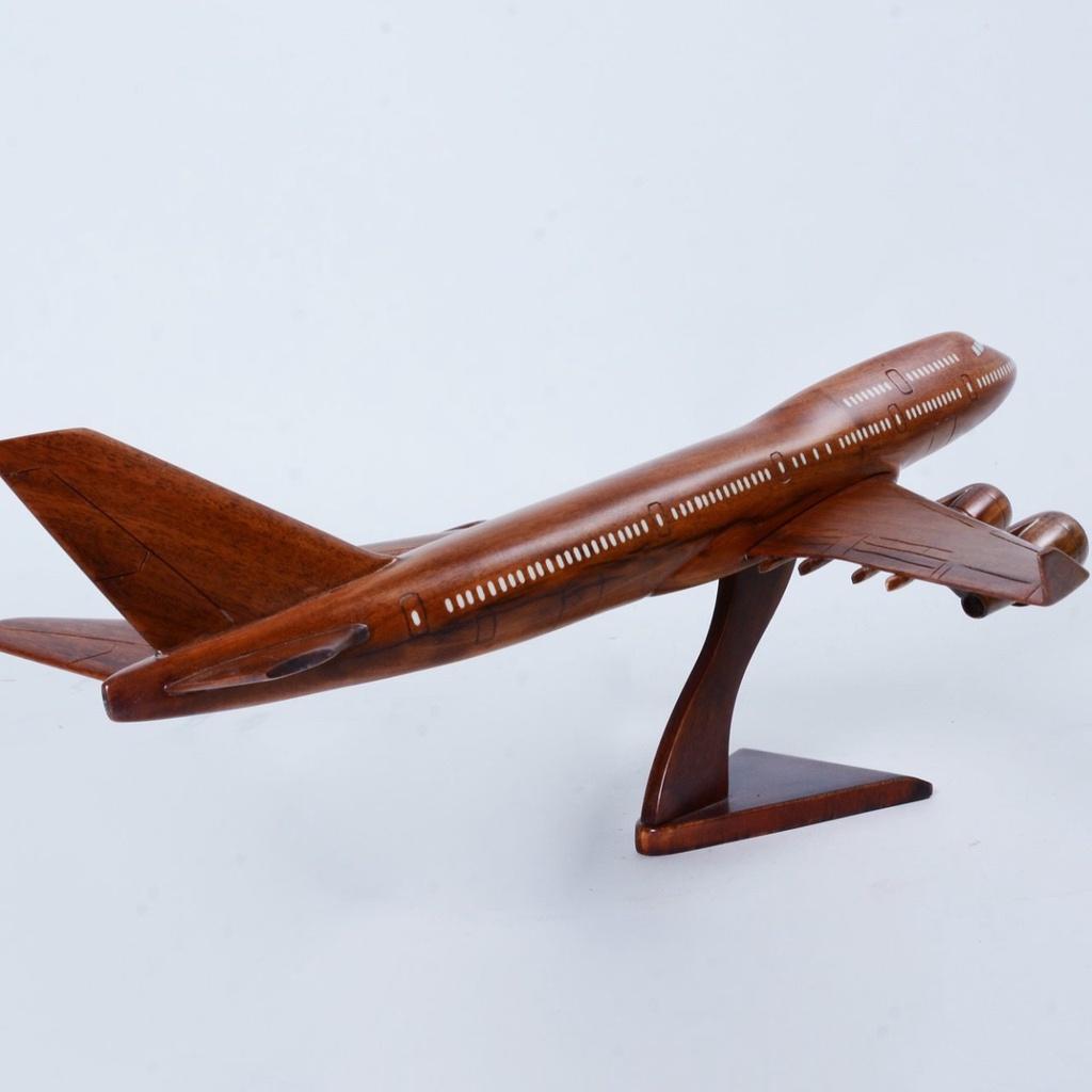 Máy bay mô hình, mô hình máy bay BOEING 747 hàng chất lượng cao, handmade 100% từ gỗ tự nhiên kích thước 46x51x25 cm