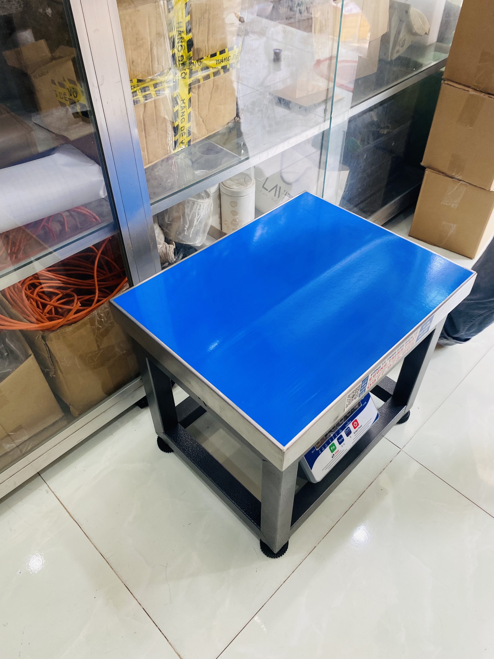 CÂN GHẾ NGỒI KONA21 mức tải 100kg, mặt cân 40x50cm