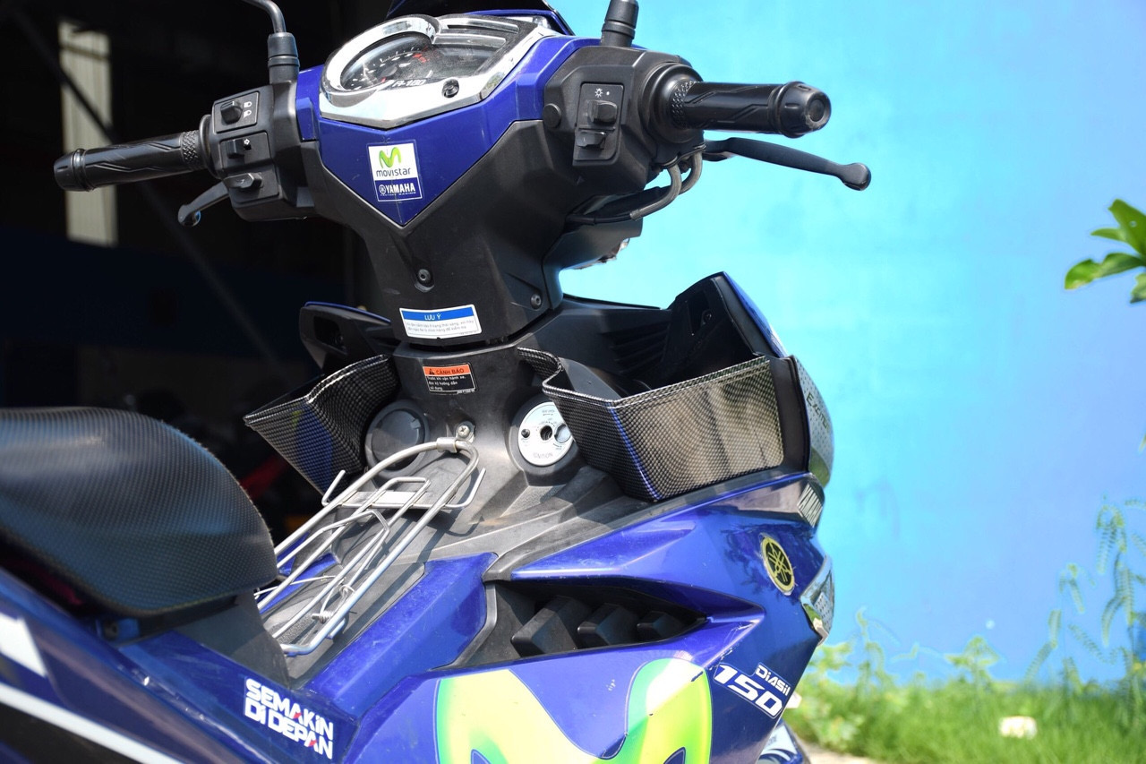 HỘC ĐỰNG ĐỒ EXCITER 2019 CARBON