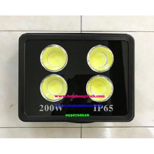 ĐÈN PHA LED CHIẾU XA 200W “THIÊN LÝ NHÃN”