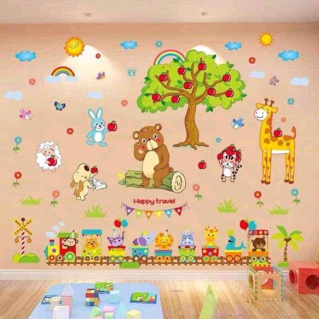 Combo decal đoàn tàu và vườn táo cho bé size lớn.