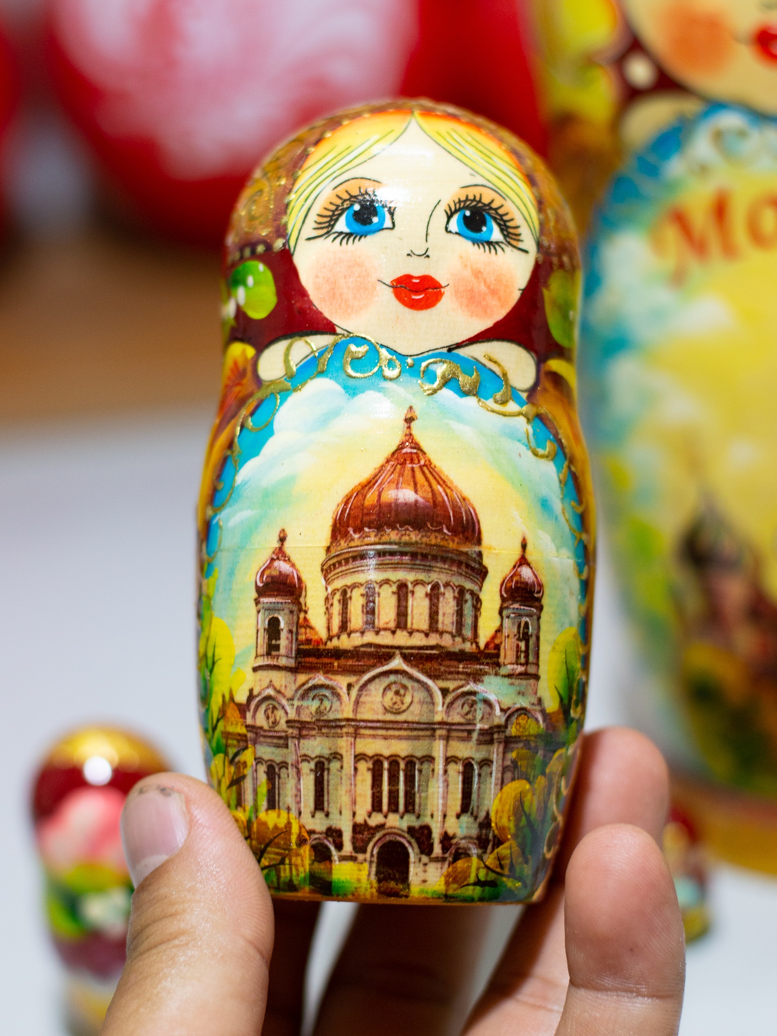 BỘ BÚP BÊ MATRYOSHKA 7 LỚP CAO 21CM VẼ HOA VĂN "PHONG CẢNH MOSKVA"
