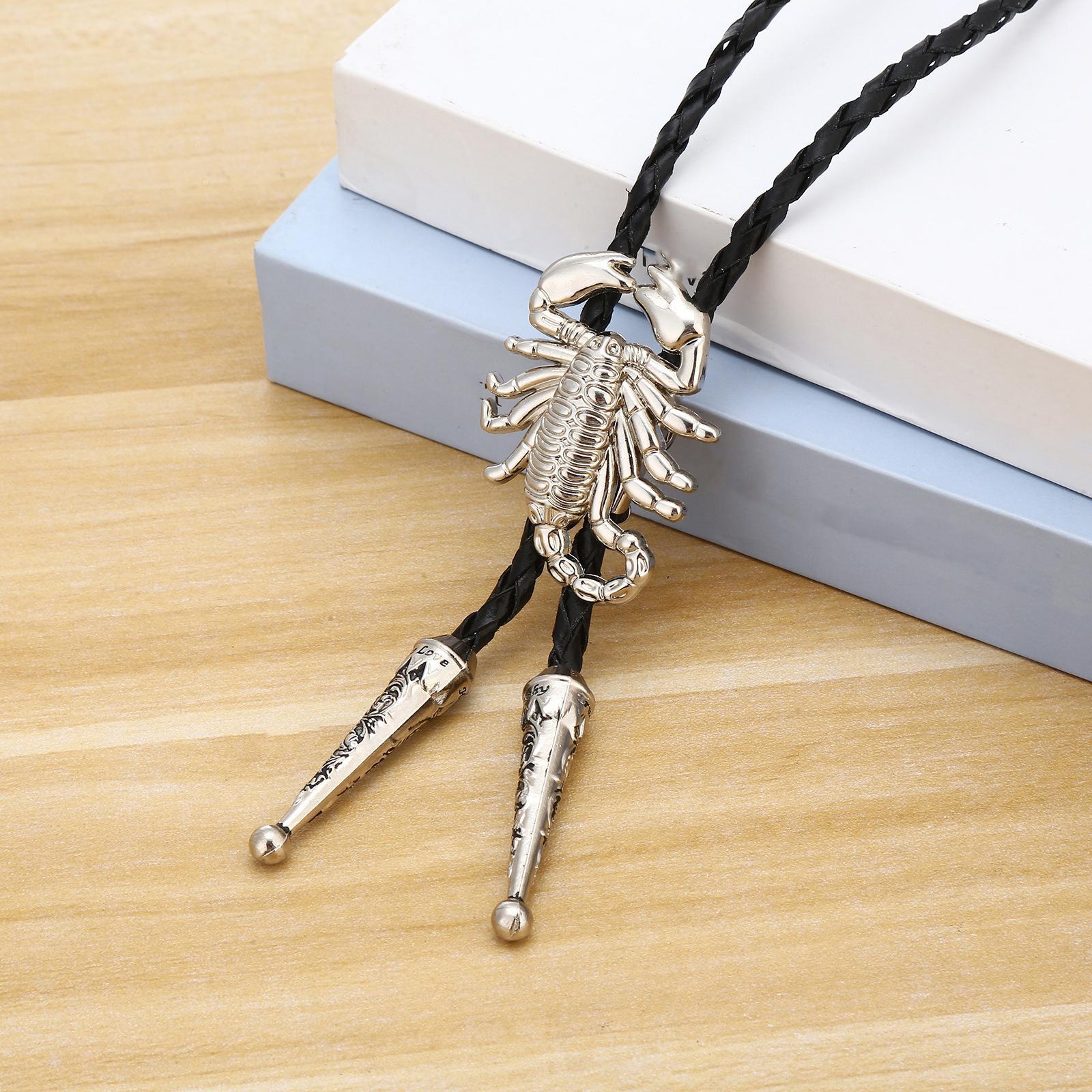 2 pieces Bolo Tie Necklace Pendant Vintage Style Adjustable for Men Women
