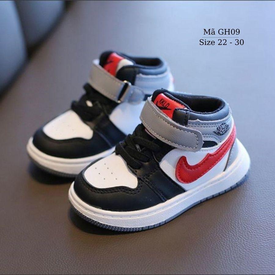 Giày cổ cao cho bé gái bé trai 1 - 5 tuổi dáng sneaker thể thao khỏe khoắn và năng động phong cách Hàn GH09