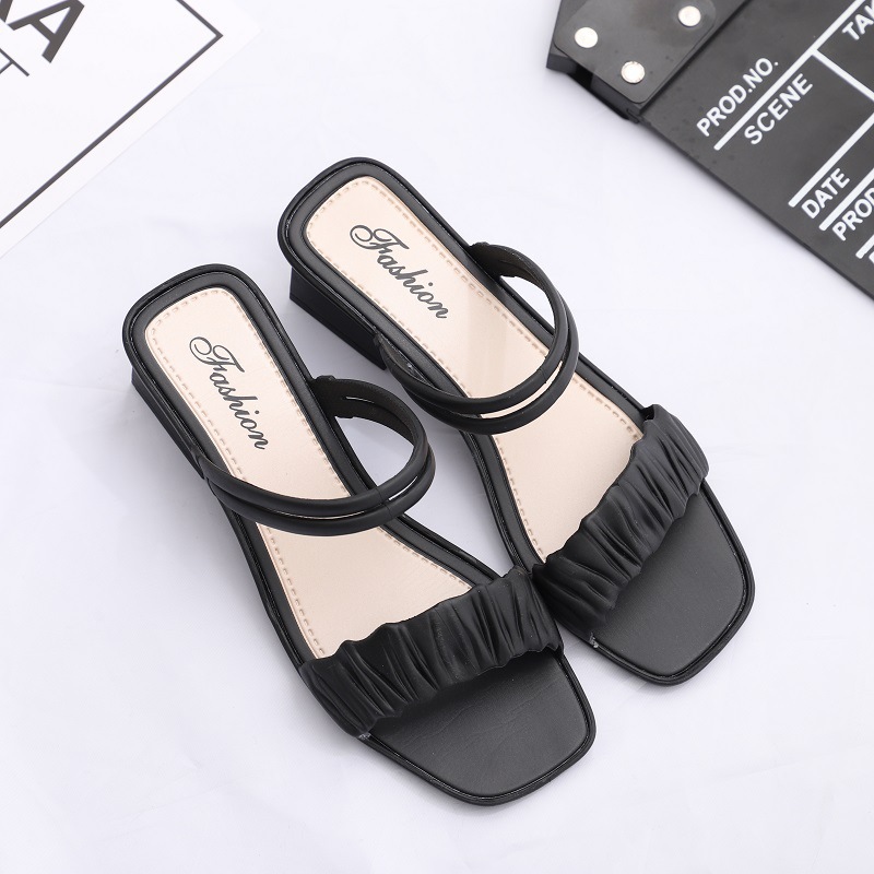 Dép sandal nữ quai ngang đế bằng thời trang V311