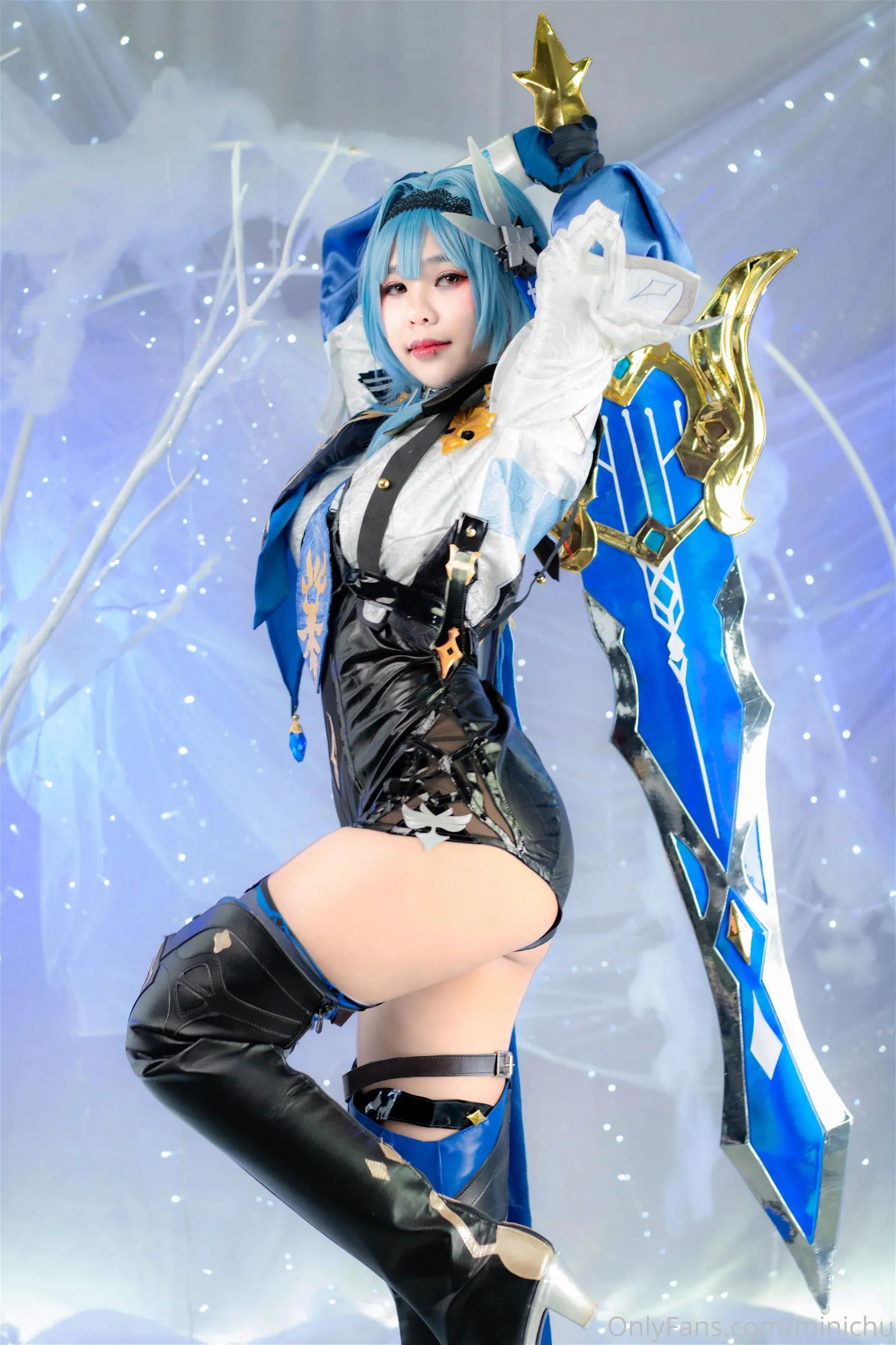 hình cosplay chapter 120 13