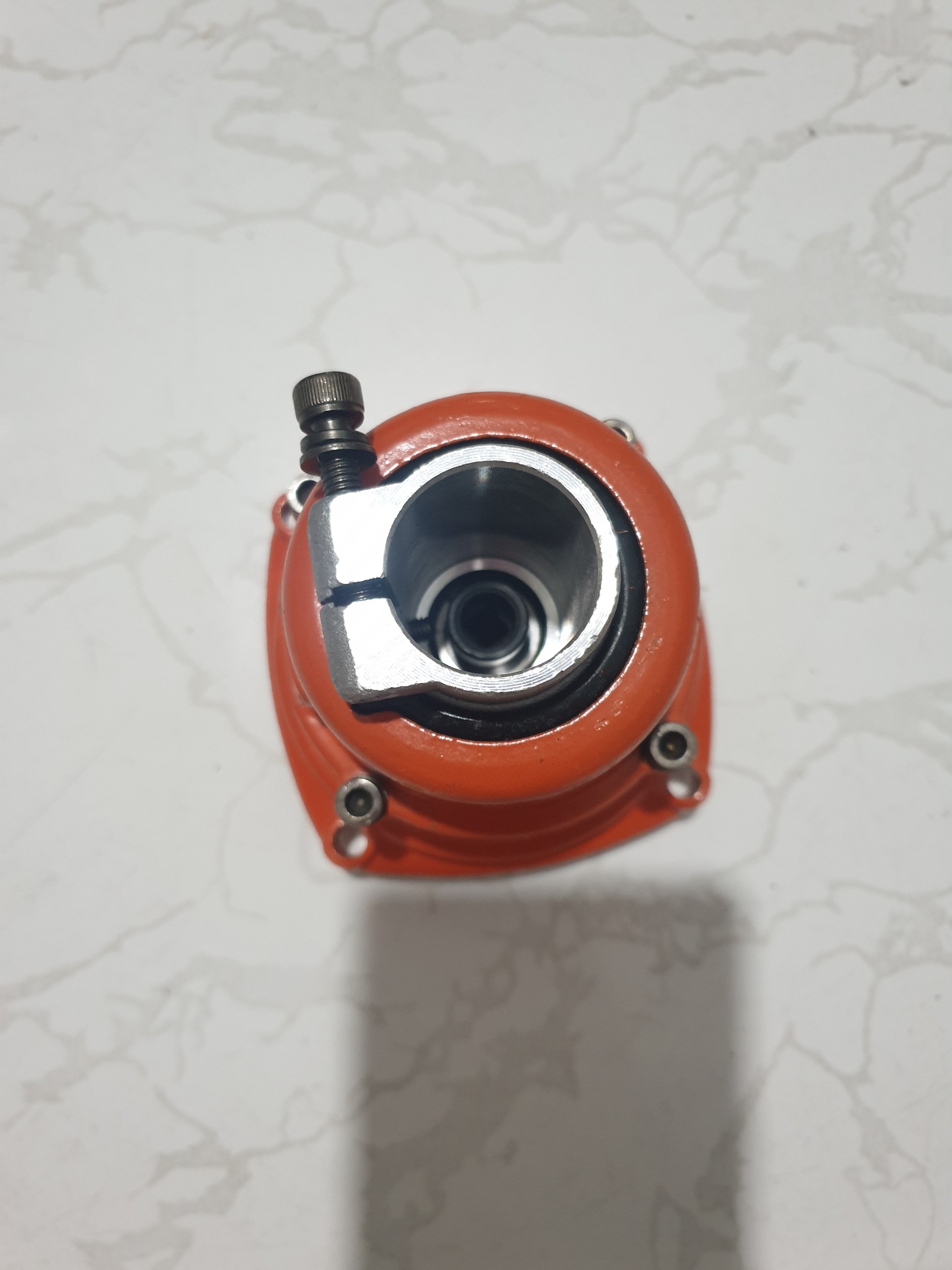BẮP CHUỐI MÁY CẮT CỎ HUQ 143/541. 28MM - VUÔNG