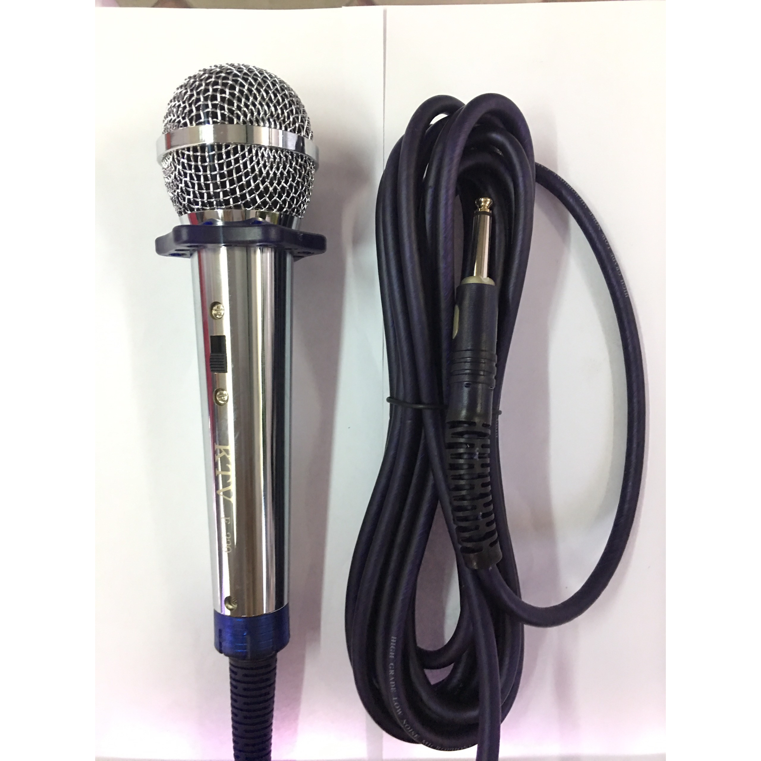 MICRO KARAOKE CÓ DÂY E-229 CỰC HÚT DÂY DÀI 5 MÉT