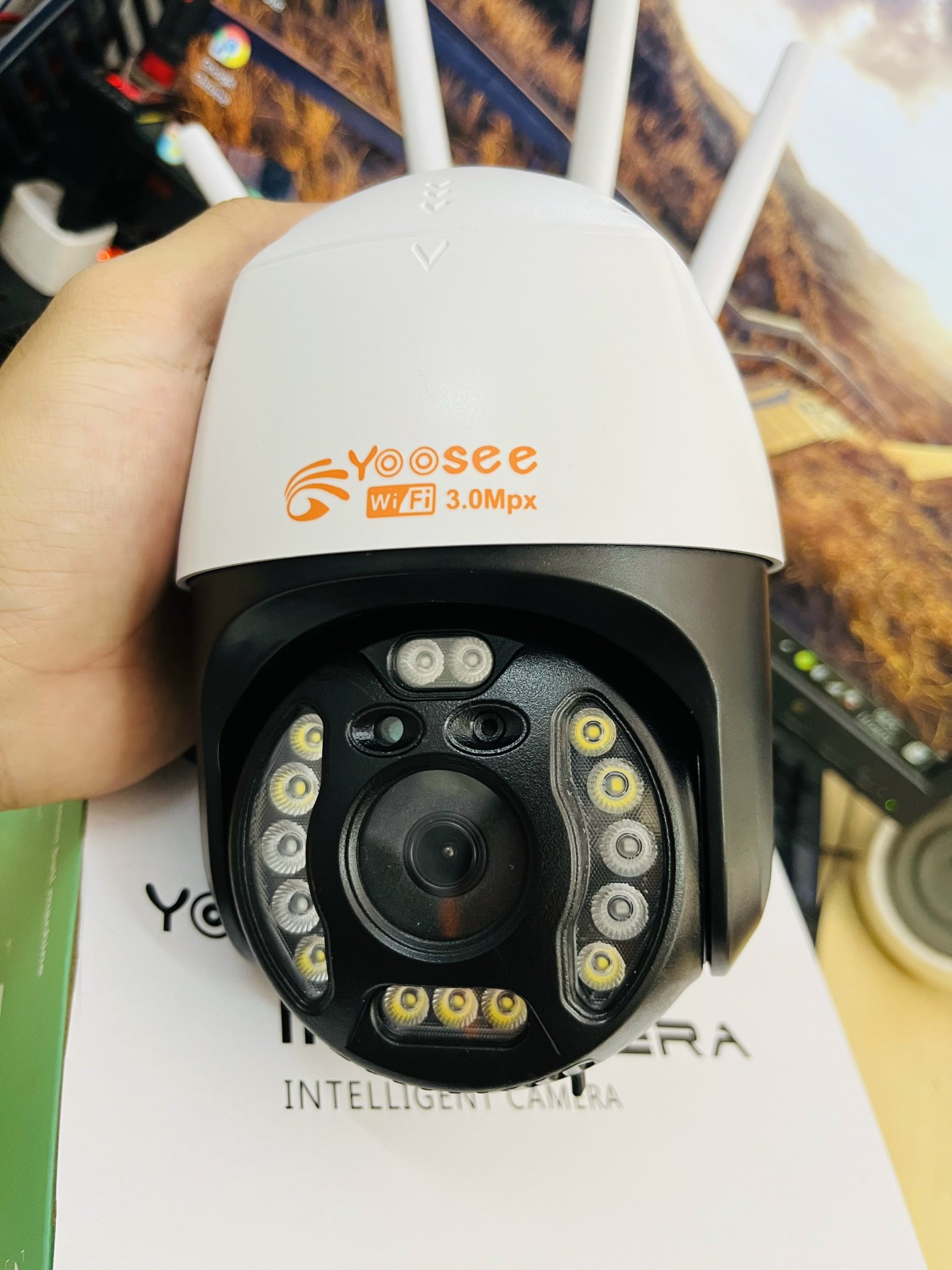 CAMERA WIFI YOOSEE NGOÀI TRỜI C12 14 LED -HÀNG NHẬP KHẨU