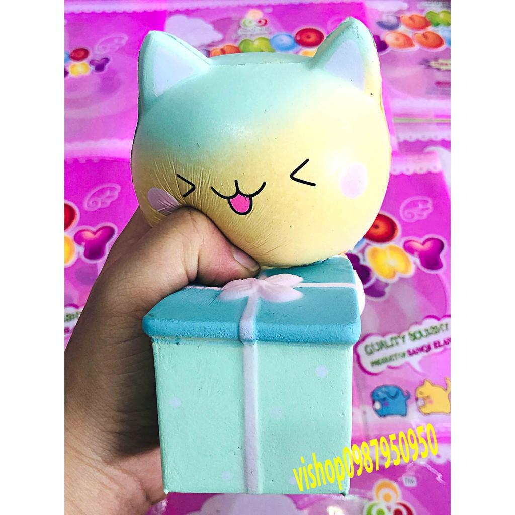 SQUISHY MÈO ấp ôm HỘP QUÀ XANH
