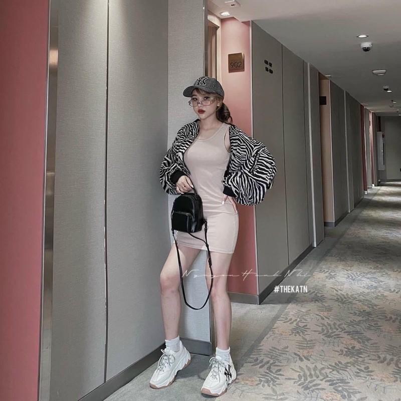 áo khoác nhung hoạ tiết beo chất nhung cao cấp from lửng -R0T