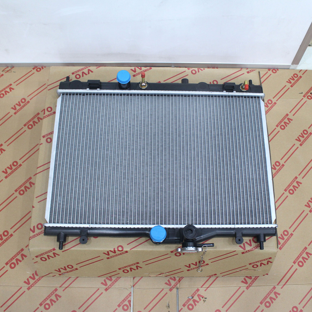 Két nước Nissan Tiida, Livina, Bluebird, số tự động