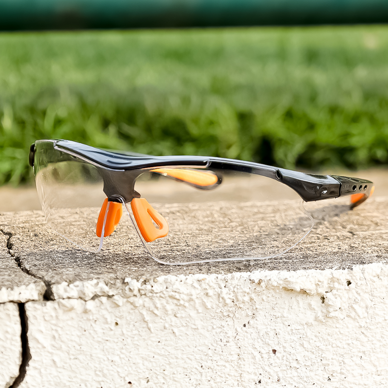 Đi xe đạp Windproof Kính cách âm Kính an toàn có lỗ thông hơi HD Kính làm việc Phòng thí nghiệm Kính bảo hộ phòng thí nghiệm Kính bảo vệ Kính đeo mắt Color: B - 1PC