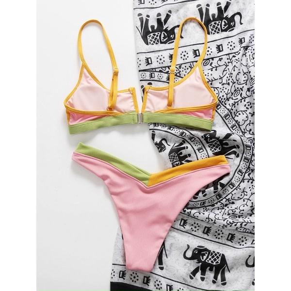 Bikini sexy phối màu khoét mông cao siêu đẹp
