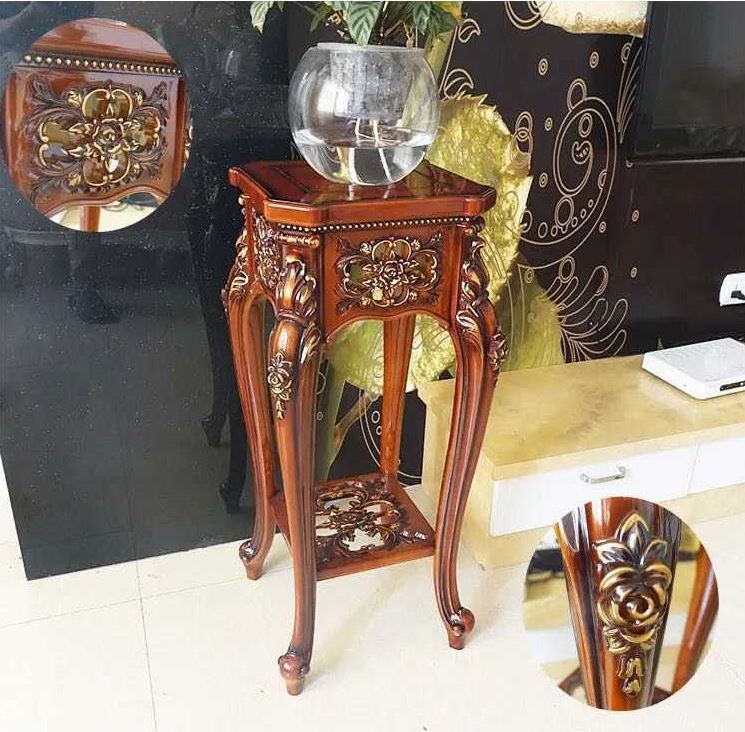 Kệ hoa tân cổ điển điêu khắc họa tiết hai mặt chỉ trắng hoặc chỉ bạc. Đa dạng về mẫu mã, kích thước, màu sắc (Kệ trang trí)