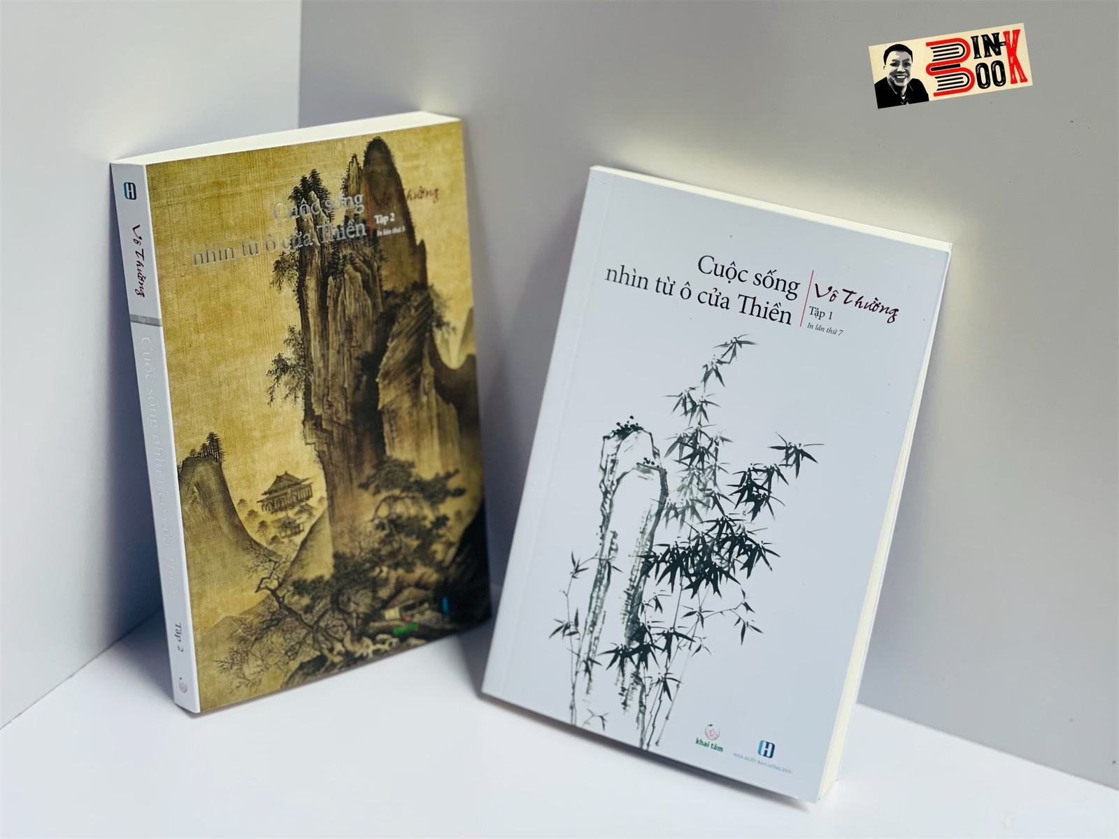 COMBO 2 TẬP CUỘC SỐNG NHÌN TỪ Ô CỬA THIỀN - Bìa mềm