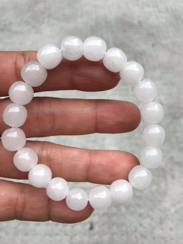 Vòng Tay Phong Thủy May Mắn Đá Ngọc Hoà Điền TRẮNG Tự Nhiên Size 9,5mm Màu Trắng Ngọc bóng đẹp Nữ mệnh Kim mệnh Thủy ạ