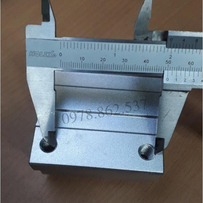 Con trượt tròn kín SCS25UU